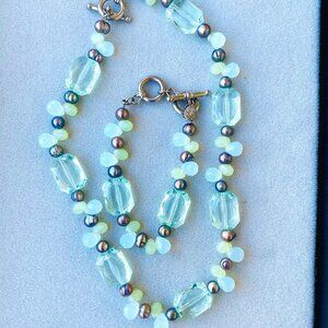 Vintage Cookie Lee milky aqua toggle silver necklace